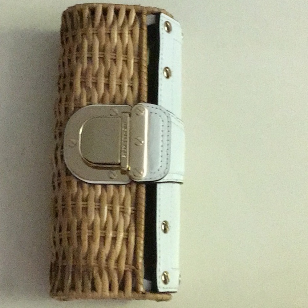 Michael Kors Straw/leather clutch
